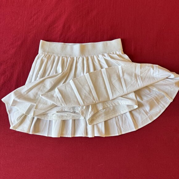 White tennis skort - Picture 2 of 10